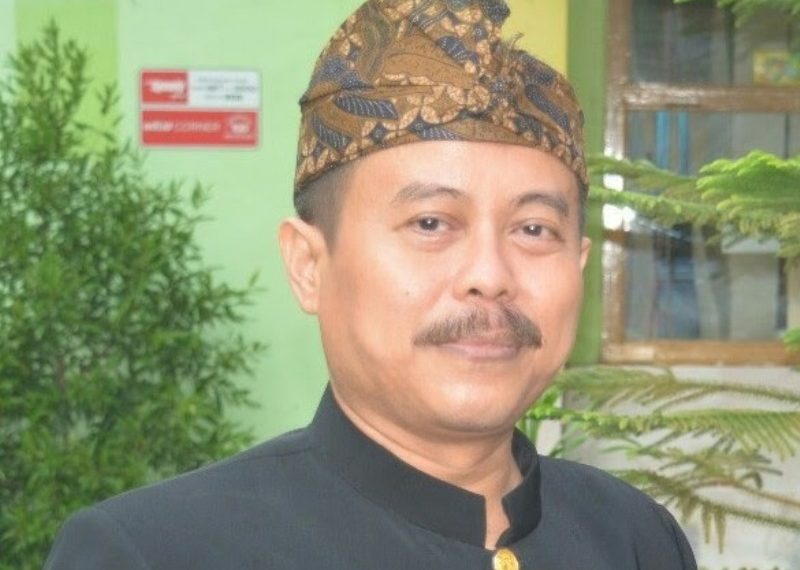 Yupiter Sulifan Guru BK SMAN 1 Taman Sidoarjo