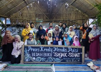 Puisi dan Kemerdekaan bagi Stella