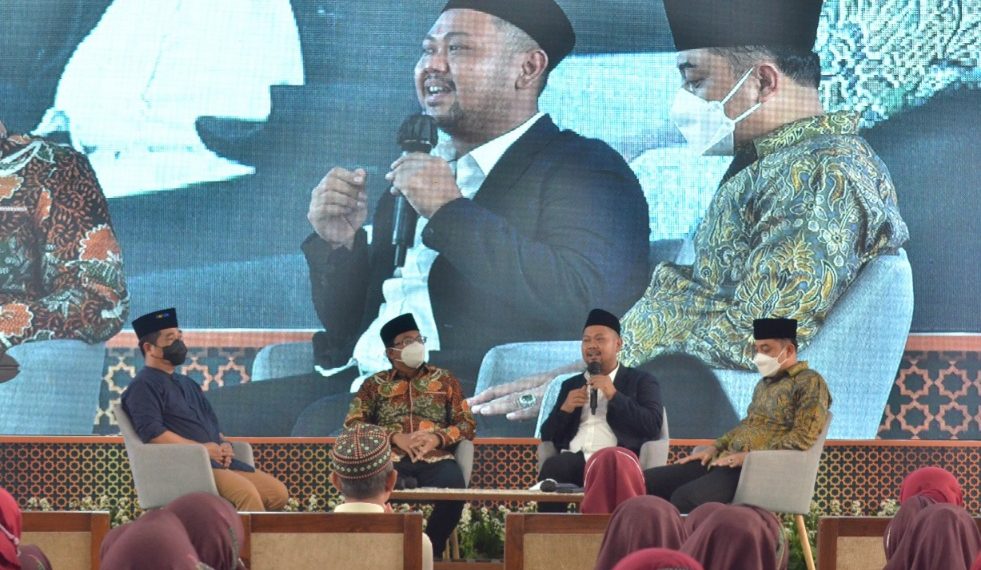 Launching Progresif TV, Gus Yani: Santri Jangan Ragu Manfaatkan Teknologi untuk Dakwah Digital
