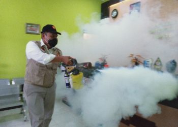 BHS dan Tim BHS Peduli Fogging di Dukuh Tengah, Cegah Penyebaran DBD