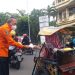 BPBD Jatim Lakukan Penyemprotan Desinfektan dan Berbagi Masker di Pasar Larangan Sidoarjo