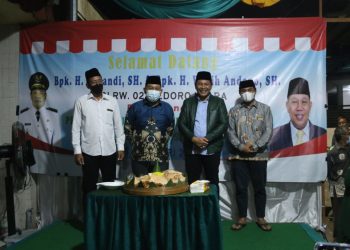 Wabup Sidoarjo Subandi Resmikan Infrastruktur PJU di Desa Wedoro Waru