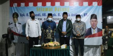 Wabup Sidoarjo Subandi Resmikan Infrastruktur PJU di Desa Wedoro Waru