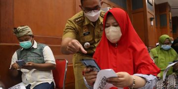 Pemkot Surabaya Targetkan 62 Ribu UMKM Kantongi NIB