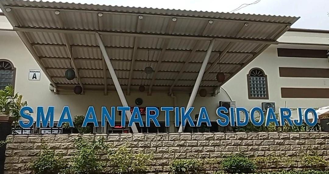 SMA Antartika Dibobol Pencuri Uang Sekitar Rp 300 Juta dan Labtop Raib