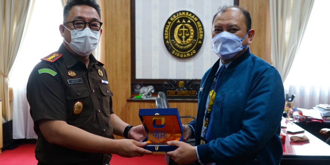 Perkuat Sinergi, Kanwil DJP Jatim II Silaturrahmi ke Kejaksaan dan Polresta Sidoarjo