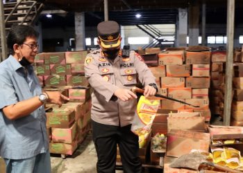 Tinjau Gudang Migor, Polres Gresik Pastikan Tidak Ada Penimbunan