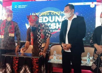 Dirjen Vokasi Kemendikbud Ristek RI Beri Apresiasi Program Kerja SMK Krian 2 Sidoarjo