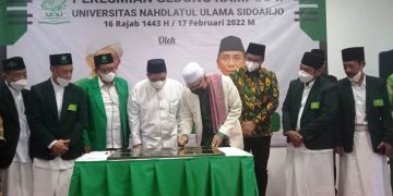 Rais Aam PB NU Teken Prasasti Resmikan Kampus II Universitas Nahdlatul Ulama Sidoarjo