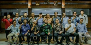 Pengusaha Pupuk Wadeng, Sidayu Audiensi ke Bupati Gresik, Cari Solusi Permasalahan yang Menahun