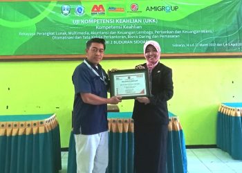 SMK Negeri 2 Buduran Terpilih Sebagai Sekolah PSG Terbaik Nasional Dalam Kualitas