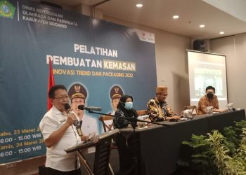 Disporapar Sidoarjo Vasilitasi Pelaku UMKM Pariwisata Pelatihan Pembuatan Kemasan