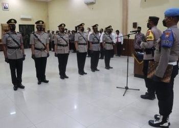 Kapolres Pimpin Sertijab  Kasat Lantas, Kasat Reskrim dan Kapolsek Pademawu