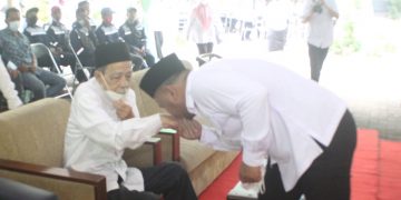 Mustasyar PCNU Gresik, KH Muchtar Djamil Meninggal
