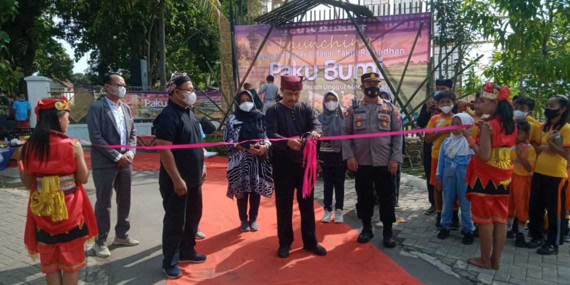 Banyuwangi Rebound, Warga Pakis Gelar Festival Kuliner Paku Bumi