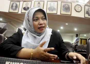 Dewan Anggap Pengadaan Seragam Siswa MBR Belum Siap