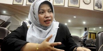 Dewan Anggap Pengadaan Seragam Siswa MBR Belum Siap