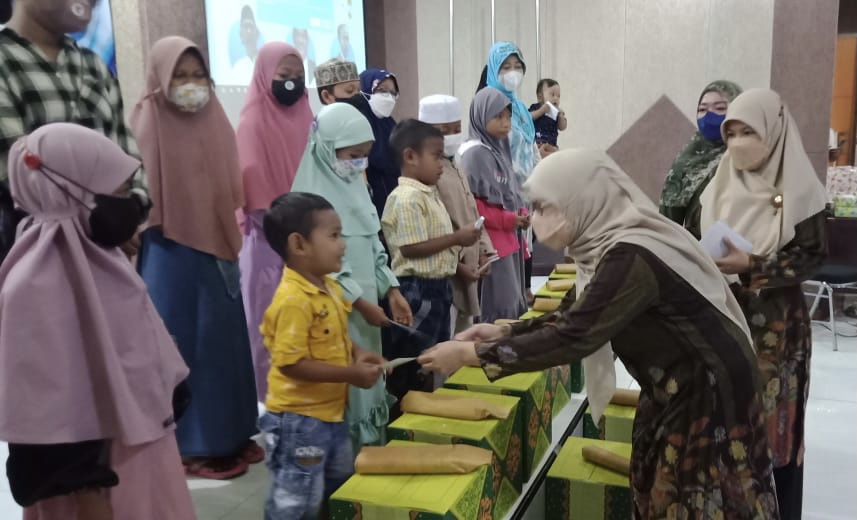 PD Aisyiyah Sidoarjo Berbagi Bingkisan Kepada 200 ODHA Hingga Diajak Berwirausaha