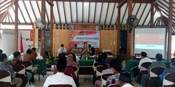 DPRD Banyuwangi Minta Warga Miskin Hubungi Kades Jika Belum Dapat Bantuan Pemerintah