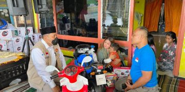 BHS dan Ning Lia Sambangi Keluarga Alm Sertu Eka Andriyanto,  Beri Bantuan Serta Dorong Pemerintah Beri Trauma Healing