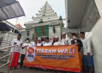 Sambut Ramadan, PKS Gresik Ziarah ke Makam Wali Lima