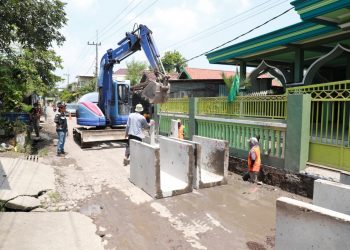 Pemkab Sidoarjo Terus Kebut Pembangunan 4 Ruas Jalan Betonisasi