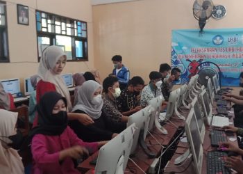 3.000 Siswa SMK Antartika 2 Sidoarjo Ikuti UKBI Adaptif Merdeka Kemendikbud Ristek RI