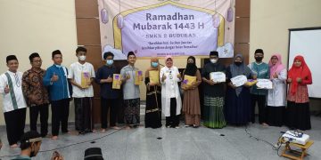 SMK Negeri 2 Buduran Beri Penghargaan Bagi Siswa Yang Melaksanakan Pondok Ramadhan Terbaik