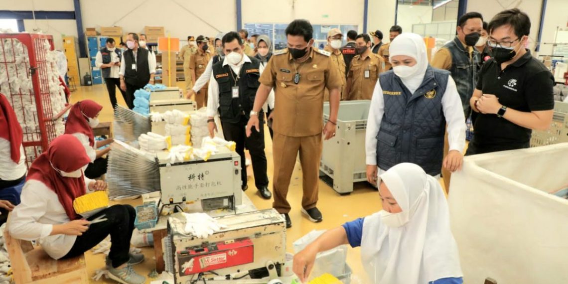 Gubernur Khofifah Minta Pengusaha di Jatim Bayarkan THR Paling Lambat H-7 Lebaran