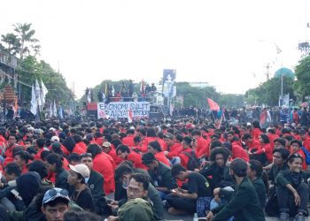 Mahasiswa Surabaya Demo Serentak, Sikapi Lonjakan Harga Migor dan Reforma Agraria