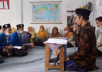 Tangis Haru dan Sujud Syukur Warnai Tes Program Diniyah SMA Islam Parlaungan