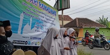 SMP Islam Parlaungan Gelar Safari Ramadhan Berbagi Takjil dan Konser Musik Religi