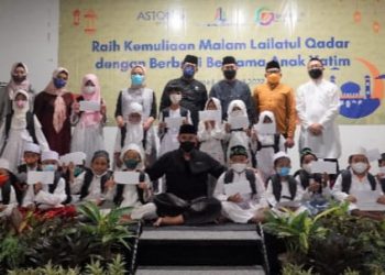 ASTON Inn Gresik-Gressmall Berbagi dengan Anak Yatim