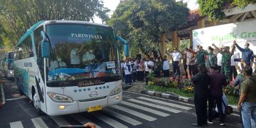 Pemkab Sidoarjo Fasilitasi Warganya Mudik Gratis, Bupati Pesan Sopir Jangan Ugal-ugalan