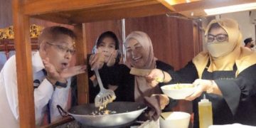 Sego Goreng Sak Karepmu, Menu Unik di ‘Mangan Awan Sak Wareg’e’ ASTON Inn Gresik