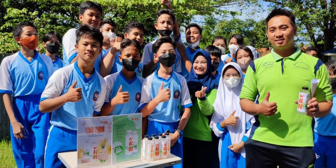 SMP Hang Tuah 6 Kembangkan Gaya Hidup Sehat lewat Budi Daya Toga, Kompos, dan Olah Raga