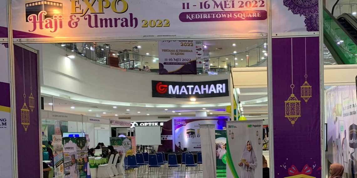 Expo Haji dan Umrah 2022 di Kediri Town Square Diminati Pengunjung