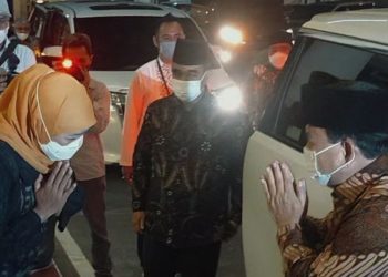 Belajar Ekonomi Kerakyatan dan Swasembada Pangan pada Khofifah, Prabowo: Saya Banyak Belajar dari Beliau