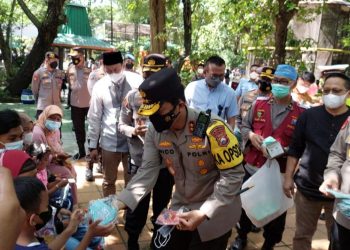 Kapolda Jatim Kunjungi KBS, Pastikan Pengunjung Patuhi Prokes