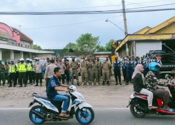 H+8 Lebaran, Arus Lalin Perbatasan Pamekasan-Sampang Ramai Dipadati Wisatawan Menuju Pantai