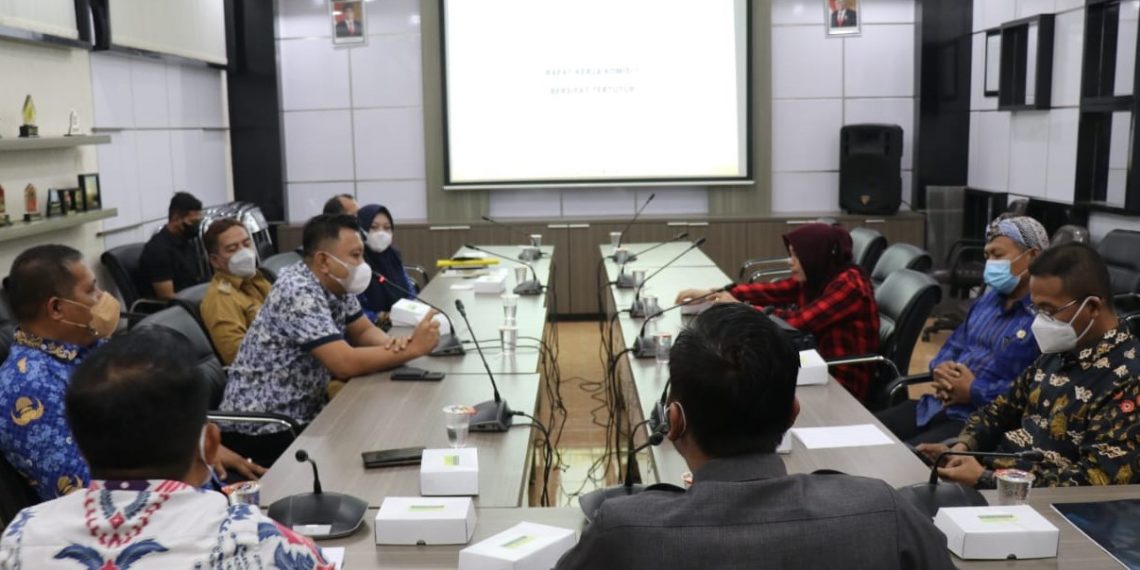 Dugaan Pungli Atribut Pelantikan Kades, Komisi I DPRD Gresik Simpulkan sebagai Tindakan Salah