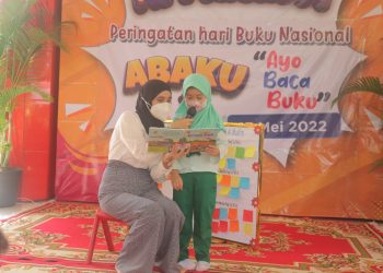 SMA Al Muslim Launching 4 Buku Karya Guru dan Siswa