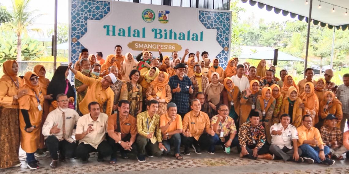 Alumni SMAN Gres 86 Gelar Halal Bihalal dan Temu Kangen