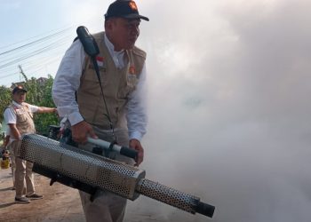 BHS dan Tim BHS Peduli Lakukan Fogging Cegah Penyebaran DBD di Desa Celep