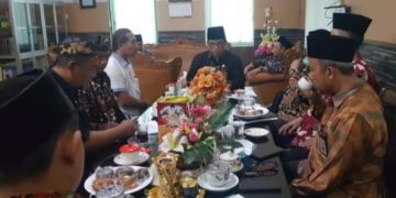 Kantor Kemenag Gresik: Pernikahan Manusia dengan Kambing di Benjeng Bagian Penistaan Agama