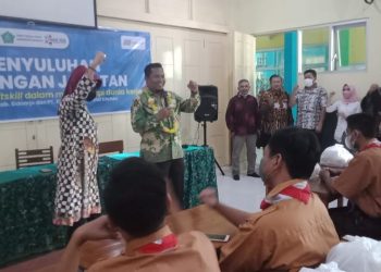 Ribuan Pencari Kerja Serbu ‘Job Fair & Entrepreneur Day 2022’ SMK Krian 1 Sidoarjo