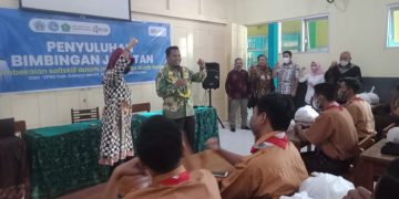 Ribuan Pencari Kerja Serbu ‘Job Fair & Entrepreneur Day 2022’ SMK Krian 1 Sidoarjo