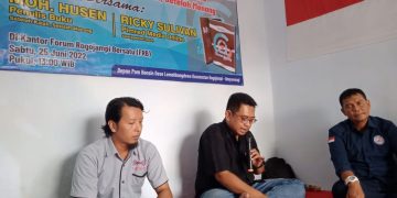 FRB Bedah Buku Karya Penulis Rogojampi