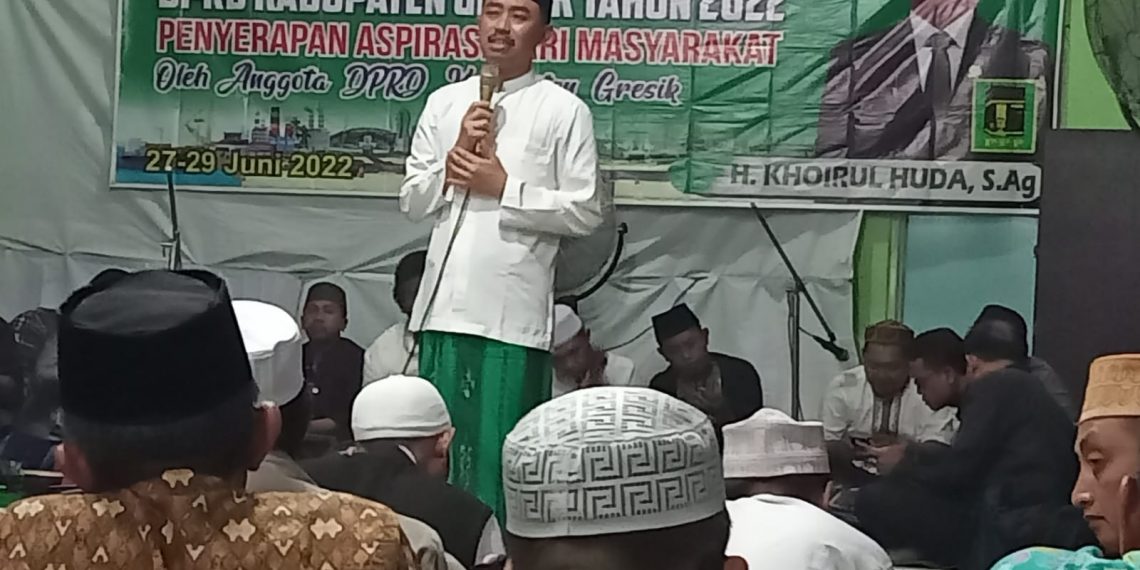 Cak Huda Disambati Warga Suci untuk Peralihan Tanah Negara Jadi Kas Desa