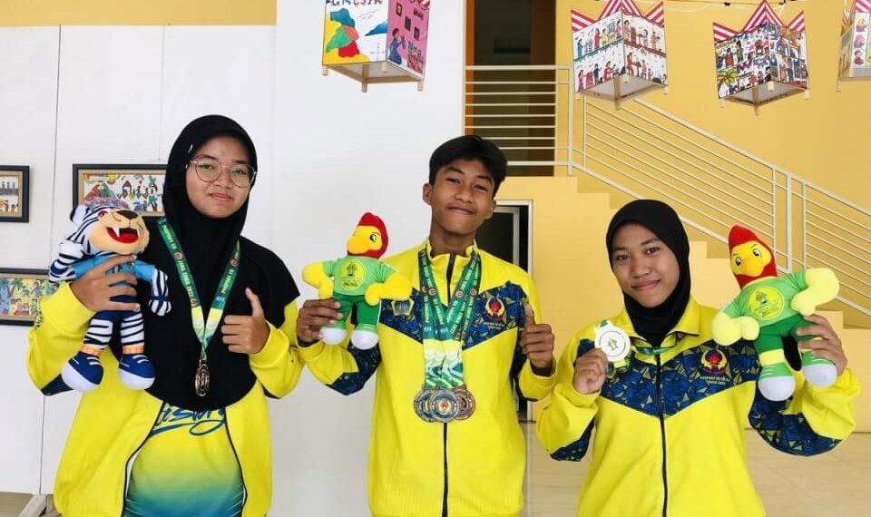 SMA Muhammadiyah 1 Gresik Berikan Beasiswa dan Jaminan Nilai kepada Peraih Medali Porprov Jatim